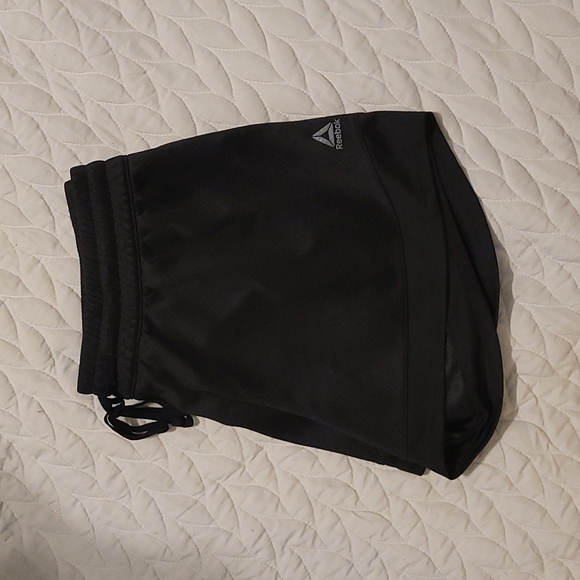 Reebok athletic shorts - Picture 3 of 3